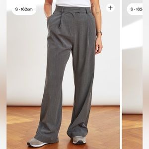 Djerf Avenue Favorite Pants Grey